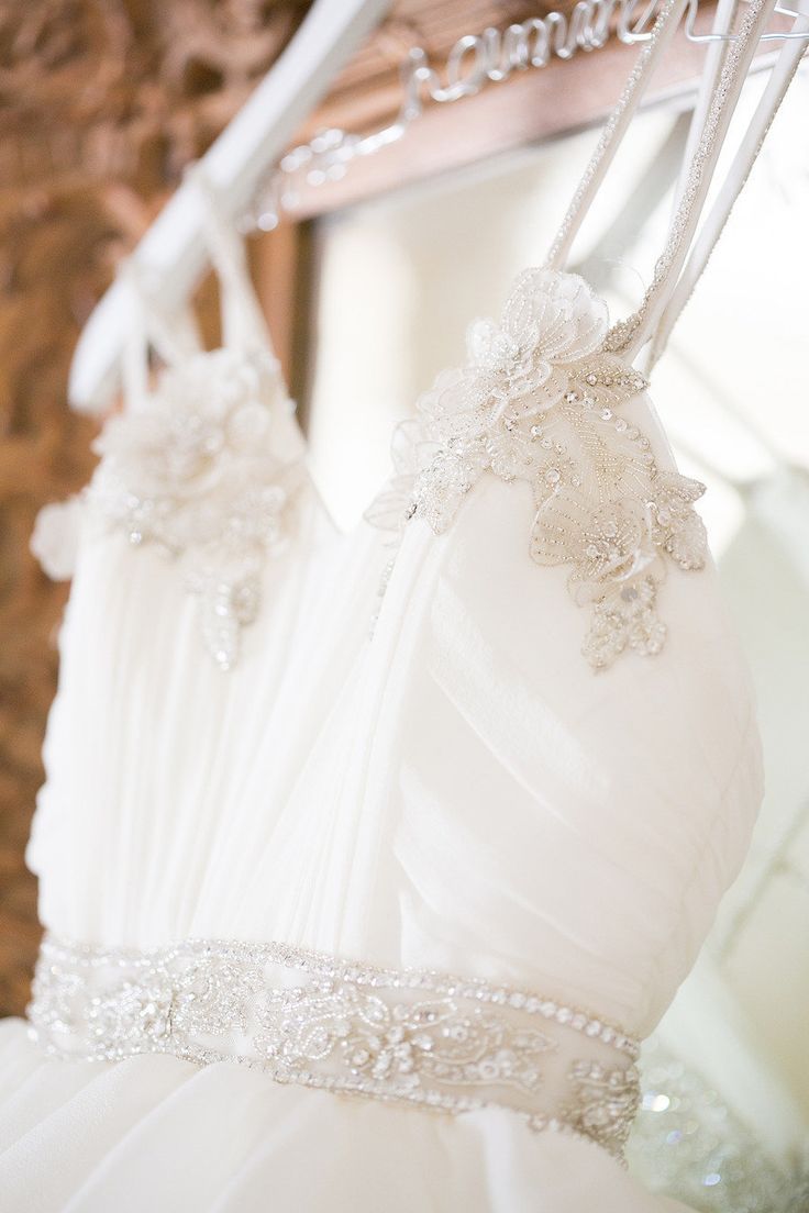 Lovely ♡ Discover the Meaning Behind the "Pure White Wedding Dress" and Enjoy Your Bride Look Even More *にて紹介している画像