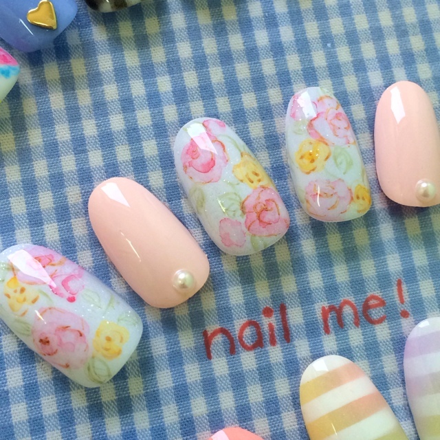 恋する色♡"ピンクカラー"の姫ネイルカタログ♡にて紹介している画像