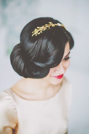 "Awakening with a Prince's Kiss: Wedding Ideas Inspired by 'Snow White' ♡"にて紹介している画像