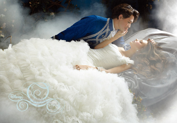 ディズニープリンセスになりきってウェディングフォトを撮る方法♡にて紹介している画像