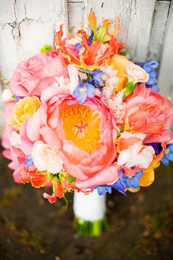 カラフル♡レインボーカラーのブーケが華やかでとっても可愛い♡にて紹介している画像
