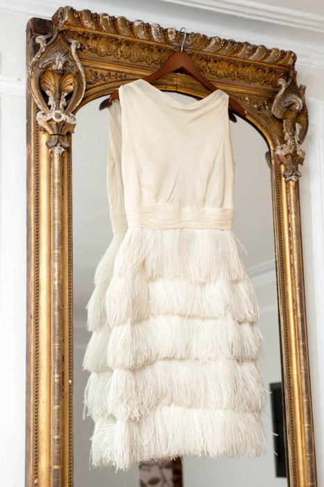 Photogenic! A Guide to Capturing Memorable Wedding Dress Photos ♡にて紹介している画像