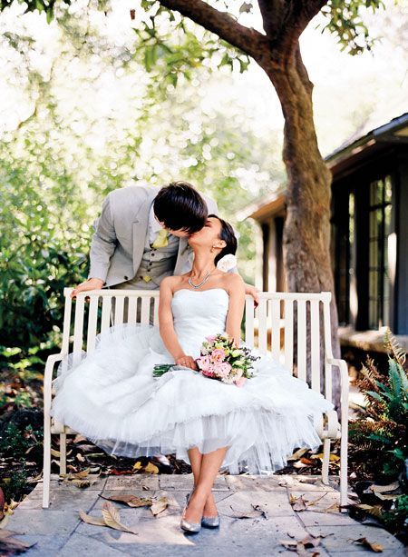 Showcasing Ankle: Adorable Midi Wedding Dresses Collection♡にて紹介している画像