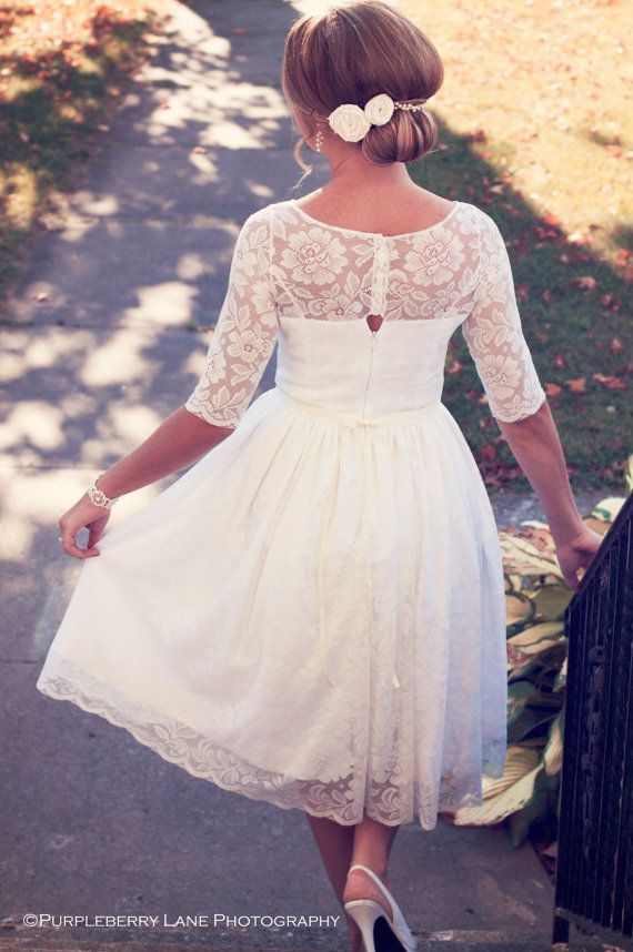 Showcasing Ankle: Adorable Midi Wedding Dresses Collection♡にて紹介している画像