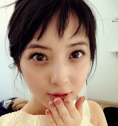 雰囲気が変わる 花嫁の為の特別な日の 前髪アレンジ まとめ Marry マリー