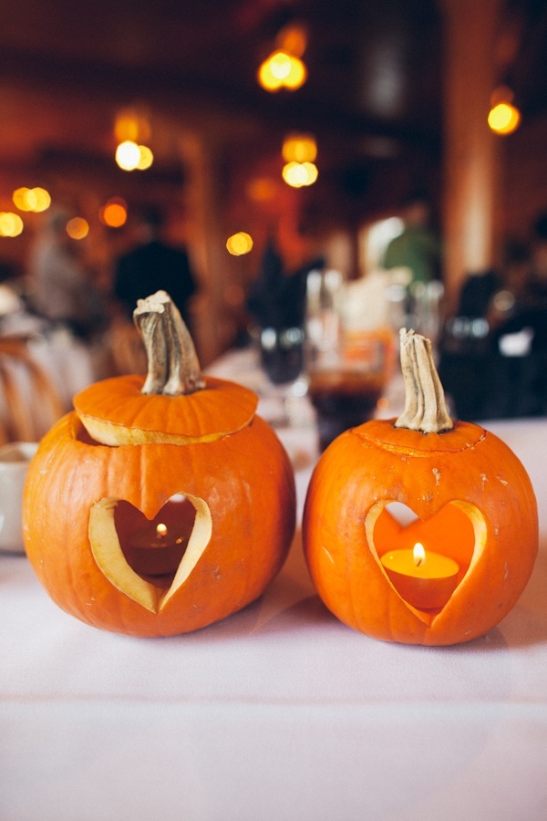 ハロウィーンの季節にぴったり♡ジャック・オ・ランタンでweddingパーティーを飾りつけ♡にて紹介している画像