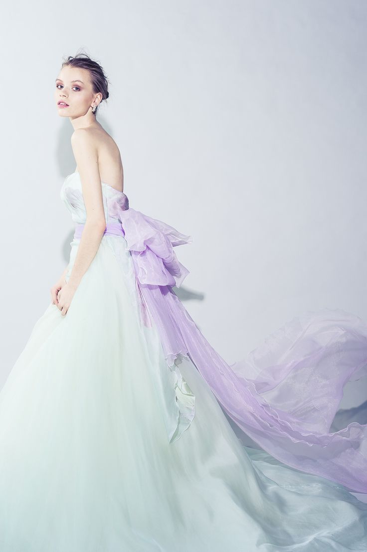 Discover the Perfect Dress: The Exquisite Dress Collection from the Trending Brand 'Anteliebe'!にて紹介している画像