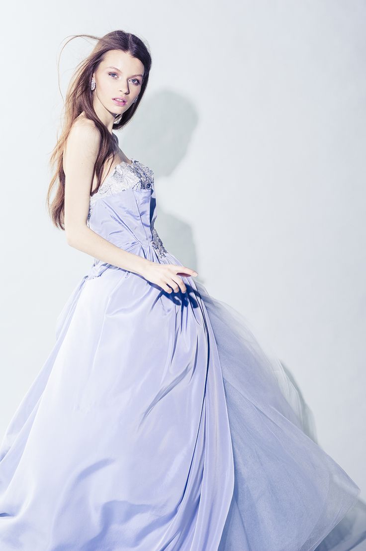 Discover the Perfect Dress: The Exquisite Dress Collection from the Trending Brand 'Anteliebe'!にて紹介している画像