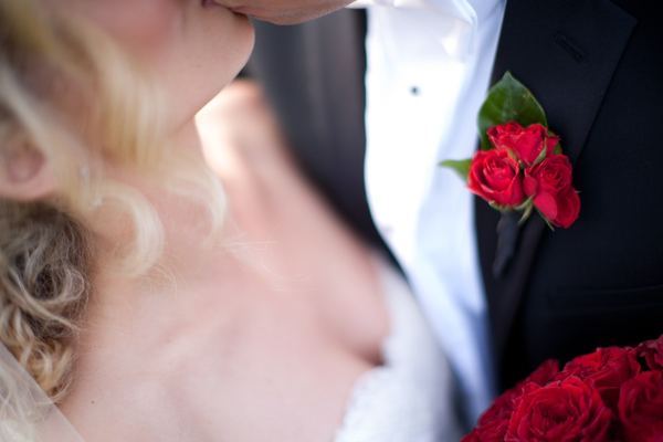 Adorable Ideas Filled with Romantic and Cute Shades of Red ♡にて紹介している画像