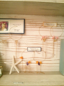 リゾートウェディング予定の方必見！Hawaii発ブランド『Emily Blue』のピアス特集♡にて紹介している画像