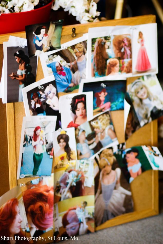 A Dreamy Celebration: A Wedding Where the Bride and All Guests Transform into Disney Characters!にて紹介している画像