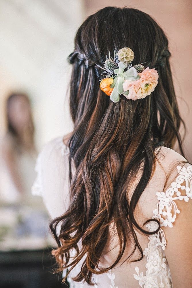 ルーズな外国人風♡話題のクォーターアップのヘアアレンジまとめ＊にて紹介している画像