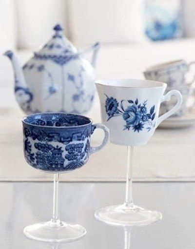 Let's Have a Lovely Tea Party with Adorable Antique-patterned Teacups ♡にて紹介している画像