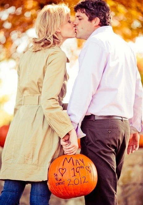 A Must-Capture During Halloween! A Collection of Wedding Photos Featuring Jack-o'-Lanterns♡にて紹介している画像