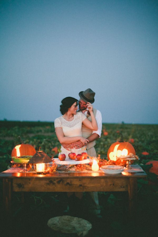 A Must-Capture During Halloween! A Collection of Wedding Photos Featuring Jack-o'-Lanterns♡にて紹介している画像