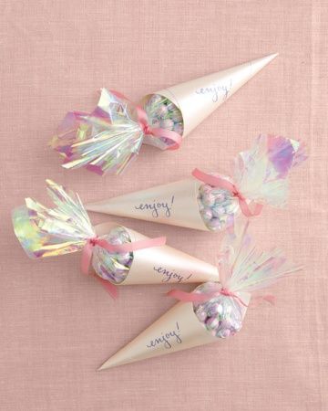 Essential Items for Bride DIY! Find Cute Ribbons at 'Ribbon House' ♡にて紹介している画像