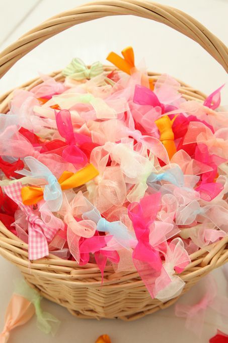 Essential Items for Bride DIY! Find Cute Ribbons at 'Ribbon House' ♡にて紹介している画像