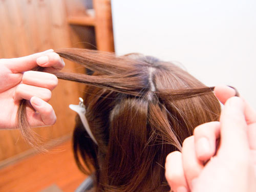 Step-by-Step Video Included! Adorably Cute 3 Types of Half-Up Hairstyles ♡にて紹介している画像