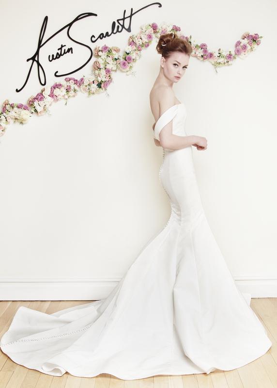 "Making Waves in Japan! The Stunning Dresses of NY Brand 'Austin Scarlett' ♡"にて紹介している画像