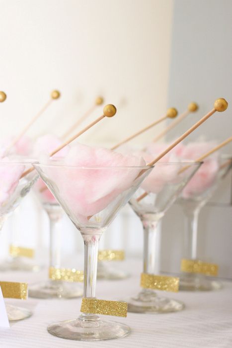 Adorably Fluffy Summer Drinks: Delight Your Guests with Cotton Candy Soda!にて紹介している画像
