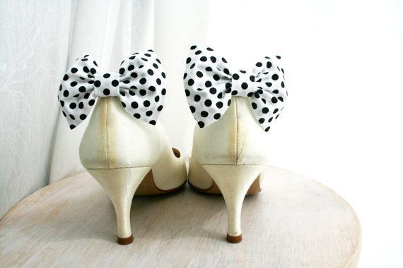 Adorable Polka Dot Shoes That Will Make Your Heart Flutter ♡にて紹介している画像