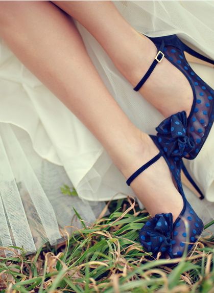 Adorable Polka Dot Shoes That Will Make Your Heart Flutter ♡にて紹介している画像