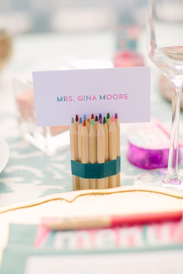 Cute Name Card Collection: Adorable Ideas to Use at Your Party!にて紹介している画像