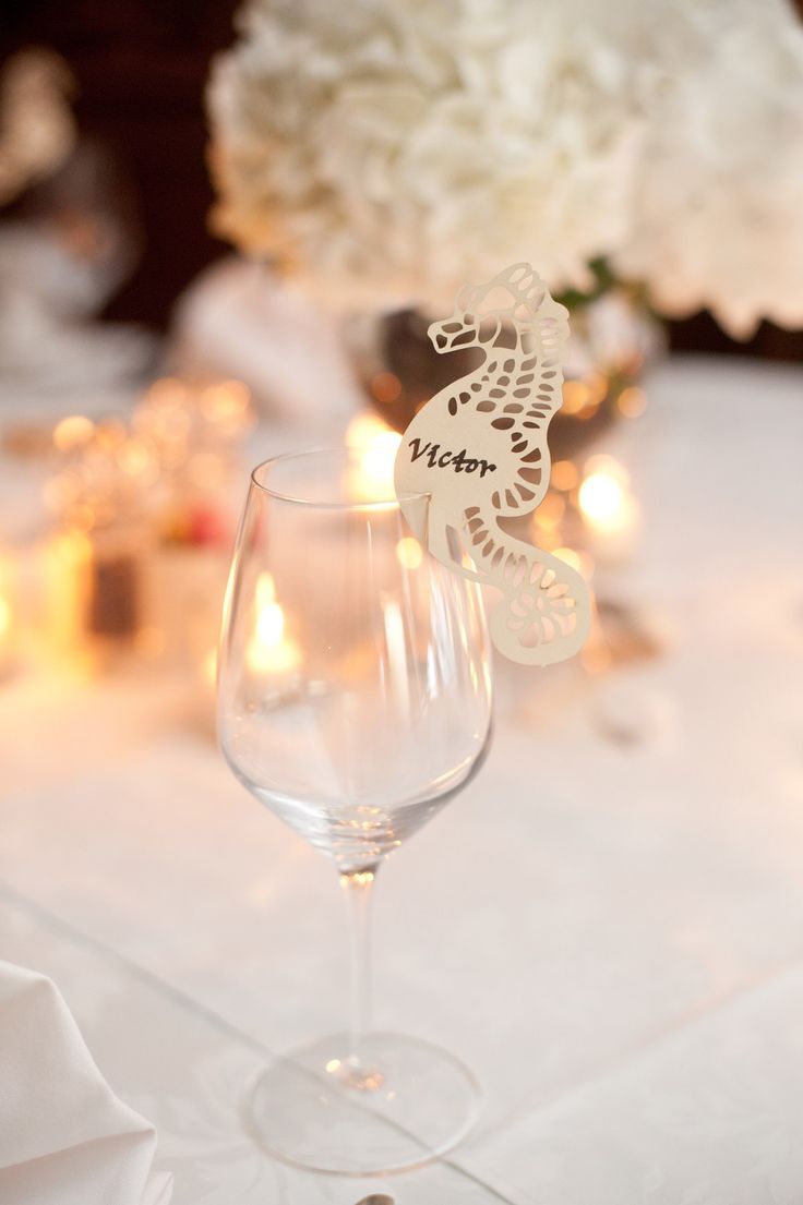 幸せを呼び込むラッキーシンボル＊『タツノオトシゴ』モチーフのウェディングアイテムまとめ♡にて紹介している画像