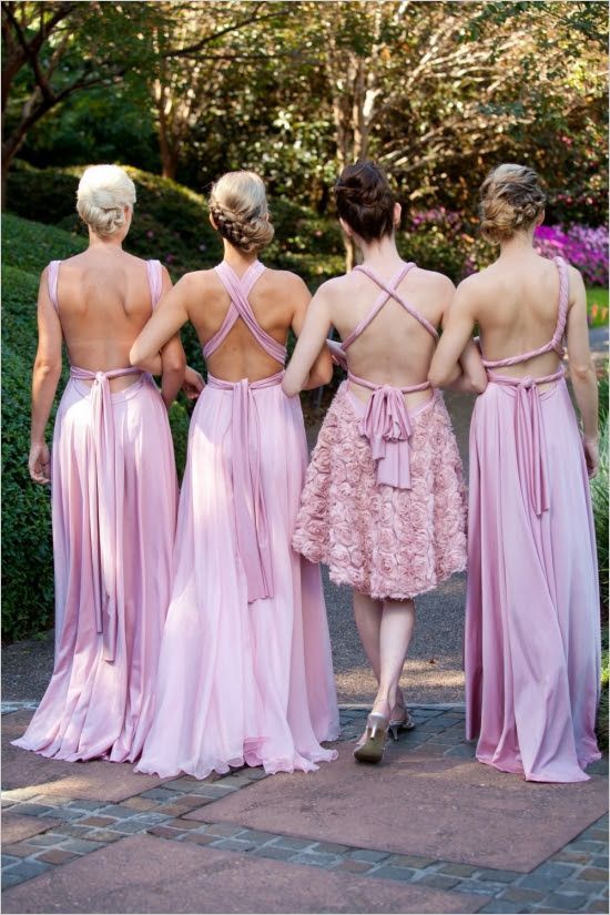 Adorably Soft♡ A Collection of Lavender-Colored Bridesmaid Dressesにて紹介している画像