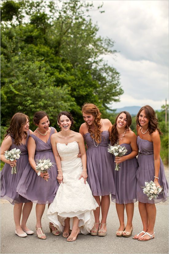 Adorably Soft♡ A Collection of Lavender-Colored Bridesmaid Dressesにて紹介している画像