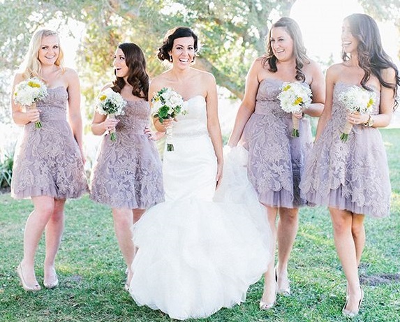 Adorably Soft♡ A Collection of Lavender-Colored Bridesmaid Dressesにて紹介している画像