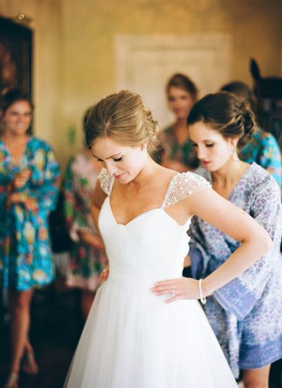 王道シルエット！NY発の人気ブランド『アムサーラ』のウェデングドレスが美しい＊にて紹介している画像