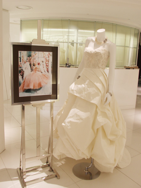 The Allure of Beautiful Cuts: The New York-Based Dress Brand "Rubin Singer" is Taking the Spotlight!にて紹介している画像