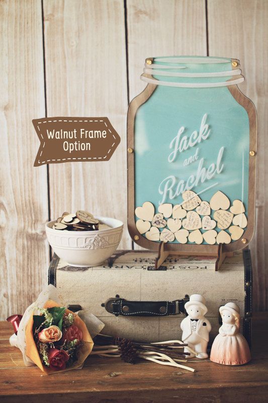 A Unique Heart-Themed Guest Book Design Showcase from Around the World ♡にて紹介している画像