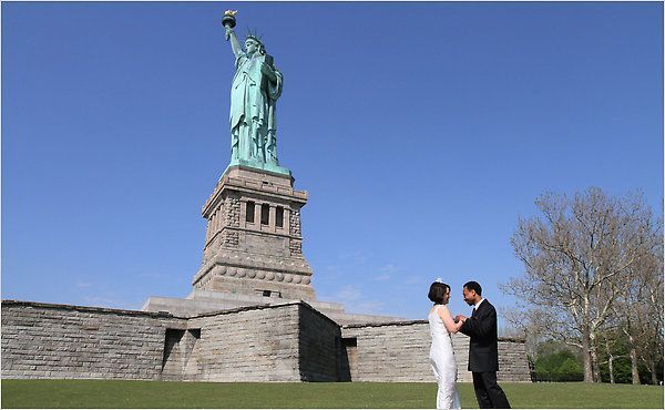 Romantic Destinations Around the World Where You'd Love to Be Proposed to with Your Partner ♡にて紹介している画像