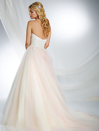 DFW Exclusive Brand: A Collection of Disney Princess Dresses by "Alfred Angelo" ♡にて紹介している画像