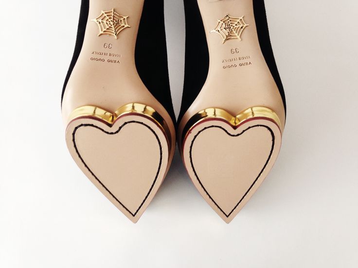 キュートなデザインに一目惚れ♡おしゃれブランド『シャーロットオリンピア』のアイテム特集＊にて紹介している画像