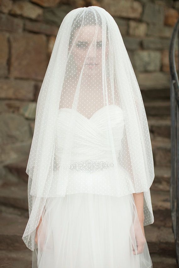 "Charming Polka Dot 'Dot Veil': A Versatile Item for Both Cute and Sexy Looks!"にて紹介している画像