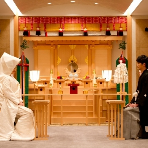 The Resurgence of Shinto Weddings: A Collection of Famous Shrines for a Touching Ceremony ♩にて紹介している画像