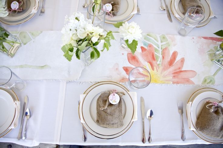 *Colorful and Cute* A Summary of Colorful & Watercolor Table Coordination in Foreign Style♡にて紹介している画像