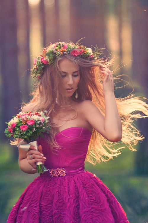 夏にぴったりな、果物たっぷり花冠！可愛すぎる『フルーツ冠』って知ってる？にて紹介している画像