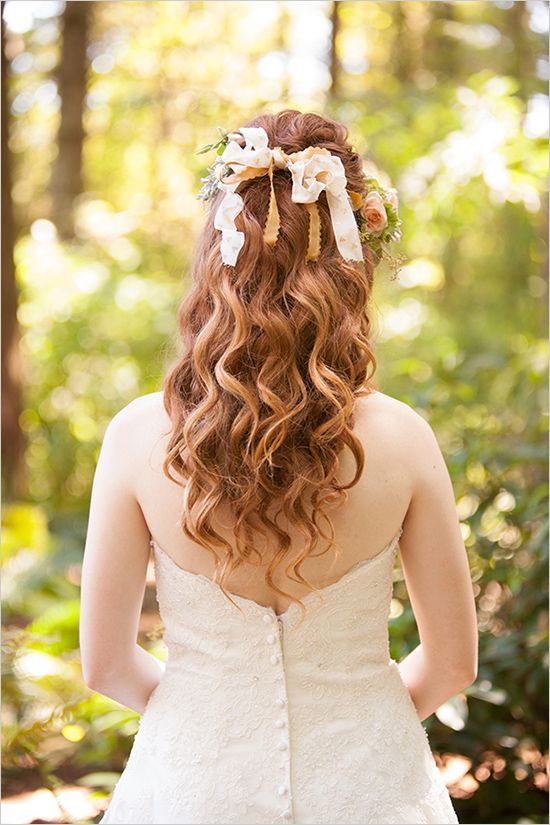 ガーリーにもエレガントにも♡リボンをつかったヘアスタイルcollectionにて紹介している画像