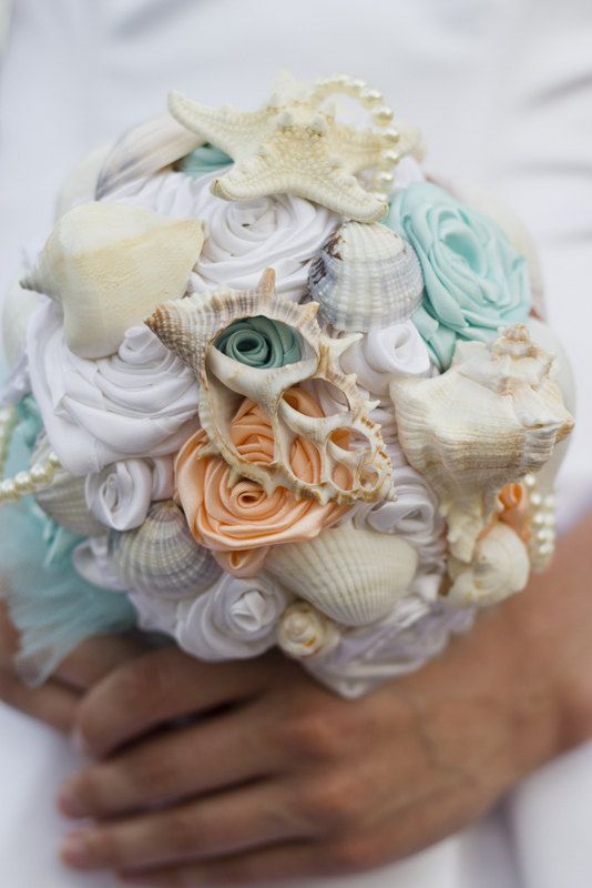 Ariel's World: Wonderful Wedding Ideas Inspired by The Little Mermaidにて紹介している画像