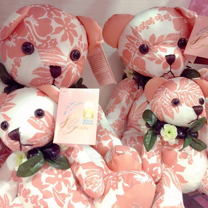 Endless Shades of Pink: Dreamy Weddings at Hawaii's Cutest Hotel, "Pink Palace" ♡にて紹介している画像