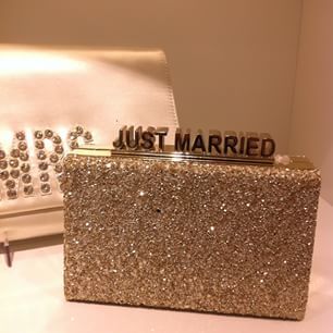 "Just Married" Items You'll Want to Use After Tying the Knot: Cute Ways to Showcase Your Love as Newlyweds!にて紹介している画像