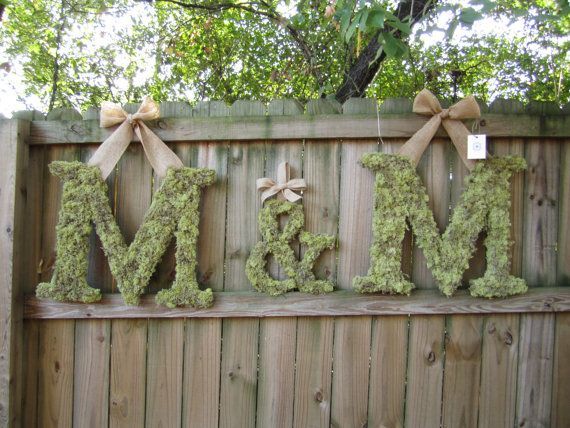Natural and Cute DIY: Spotlight on the Fluffy Green 'Initial Moss'!にて紹介している画像