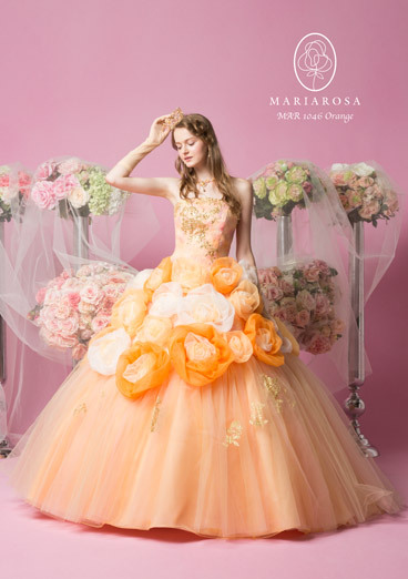 美女と野獣のベルが理想♡イエローのカラードレスが可愛いブランド3選＊にて紹介している画像