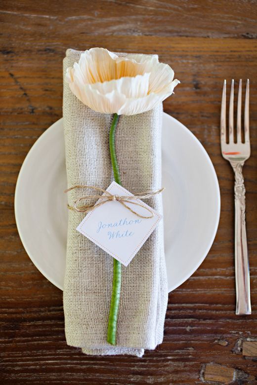 "Creating Adorably Cute Place Cards: Lessons from Overseas Brides for Making Guests Happy When They Take Their Seats ♡"にて紹介している画像