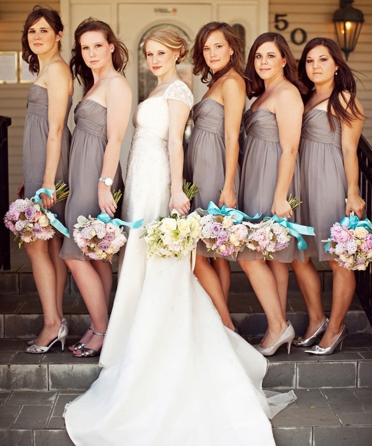 Cute Blue-Gray Dresses: Inspiration for Bridesmaid Fashion ♡にて紹介している画像