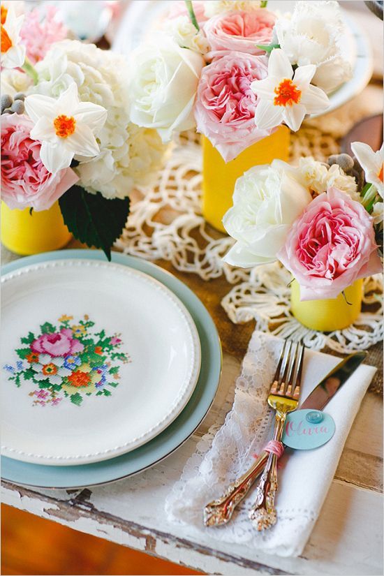 *Colorful and Cute* A Summary of Colorful & Watercolor Table Coordination in Foreign Style♡にて紹介している画像